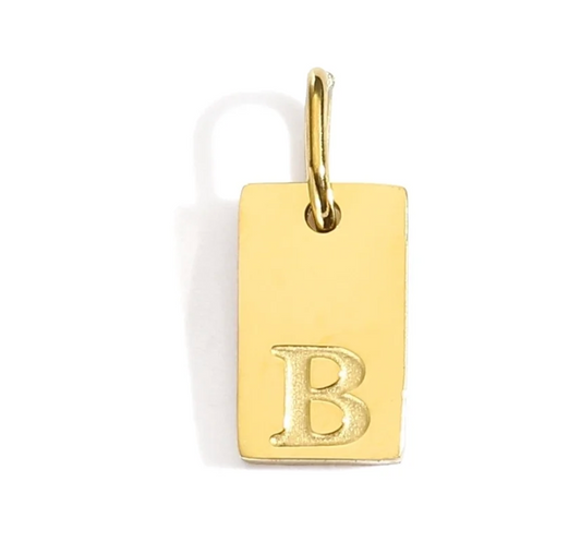 Buchstaben Charm gestanzt