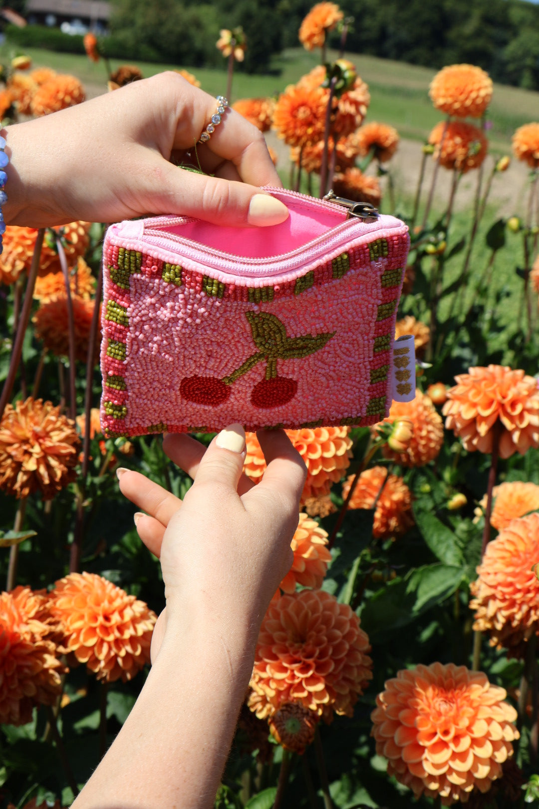 Perlen Täschchen Kirsche