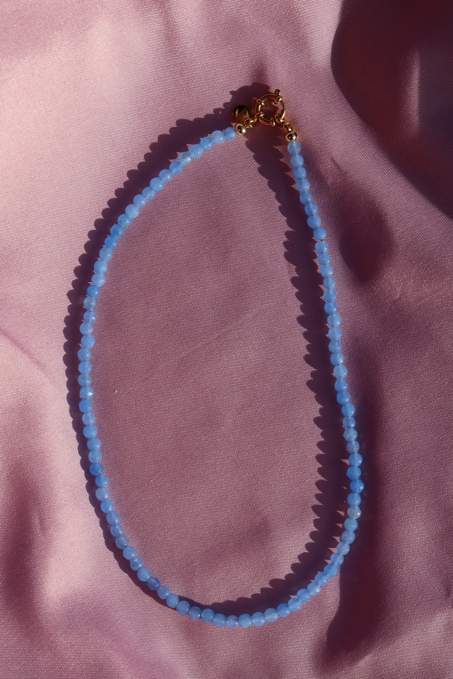 Edelsteinperlen Kette Taubenblau